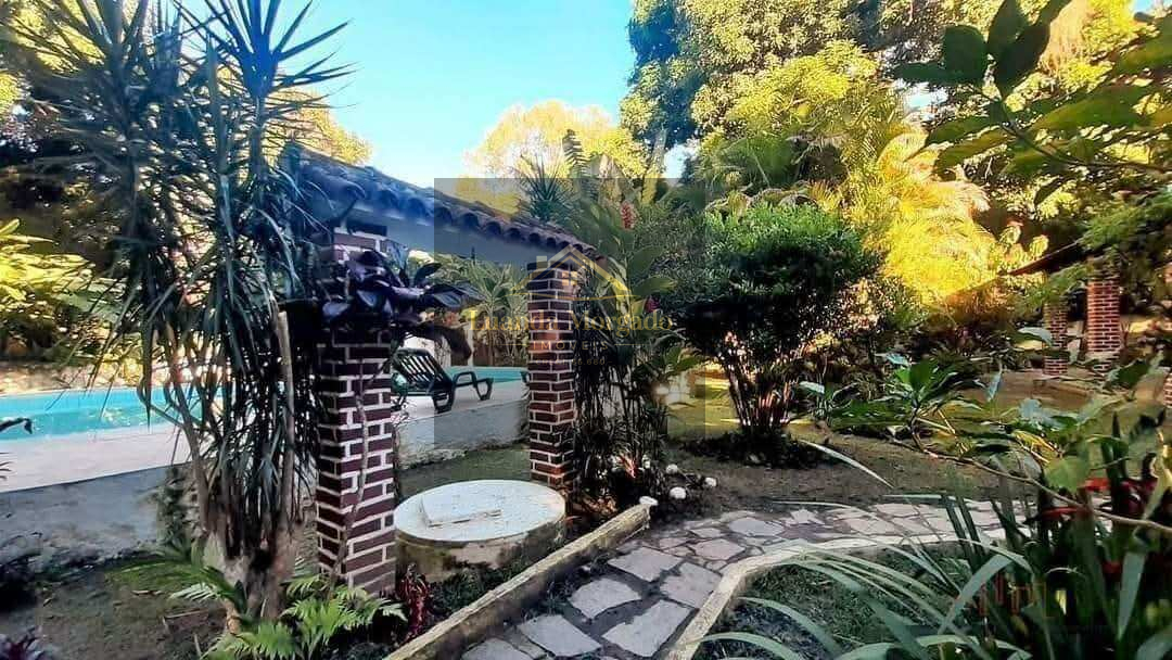  - Chácara à venda em Maricá, Manoel Ribeiro (Ponta Negra), com 3 quartos, 154m²